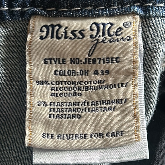 MISS ME Women’s Mid Rise Easy Crop Embellished Jeans, size 27 - Picture 12 of 16